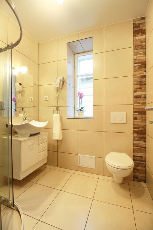 Arhivelor Studios Sibiu Bilik gambar
